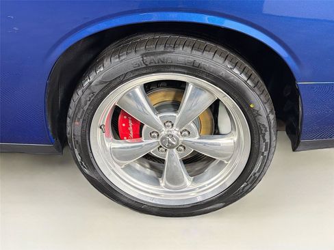 Used 2010 Dodge Challenger R/T RWD image 35