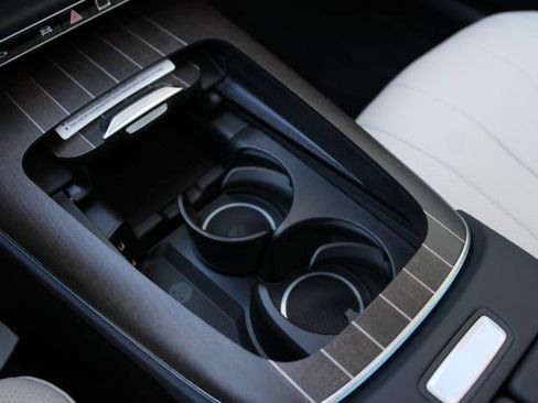 New 2026 Mercedes-Benz E 450 4MATIC Sedan image 17