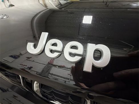 Used 2025 Jeep Grand Cherokee L Limited image 61