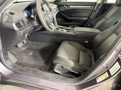 Used 2019 Honda Accord LX image 8