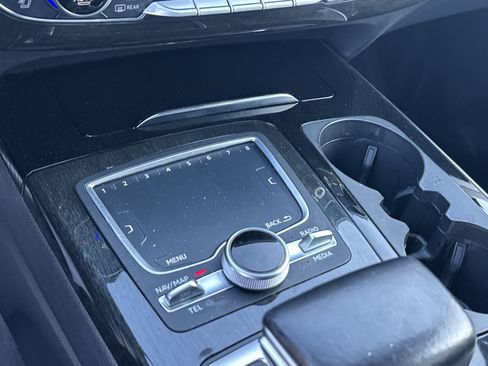 Used 2017 Audi Q7 2.0T Premium Plus w/ Premium Plus Package image 33