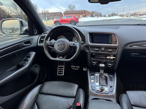 Used 2015 Audi SQ5 Premium Plus image 25