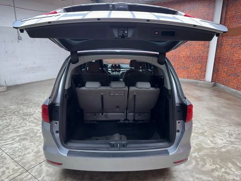 Used 2023 Honda Odyssey Touring image 25