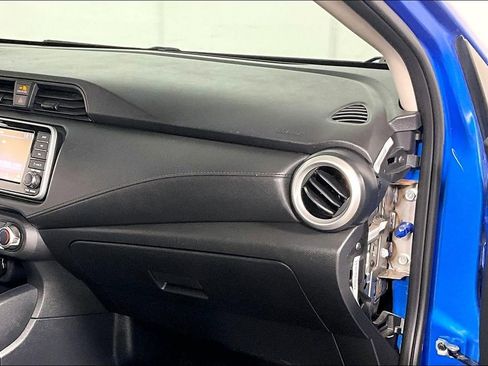 Used 2021 Nissan Versa S image 15