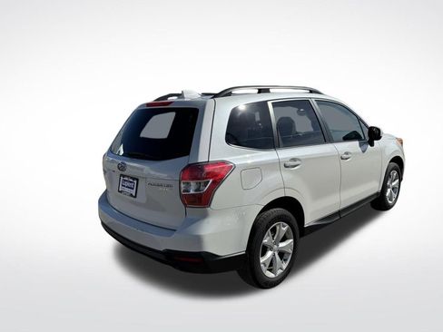Used 2016 Subaru Forester 2.5i Premium image 4