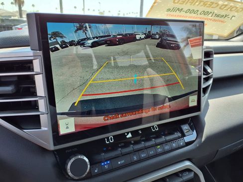 Certified 2025 Toyota Tundra Limited AWD/4WD image 25
