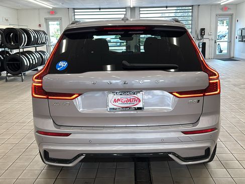 Used 2026 Volvo XC60 B5 Plus AWD/4WD image 6