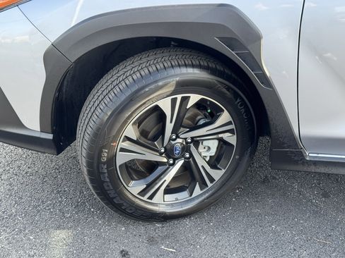 Used 2024 Subaru Crosstrek 2.0i Premium image 38