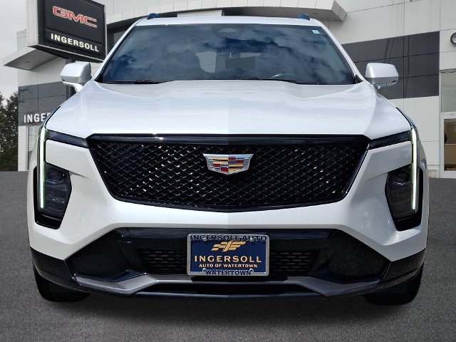 Used 2024 Cadillac XT4 Sport AWD/4WD image 22