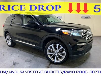 Certified 2022 Ford Explorer Platinum w/ Equipment Group 601A