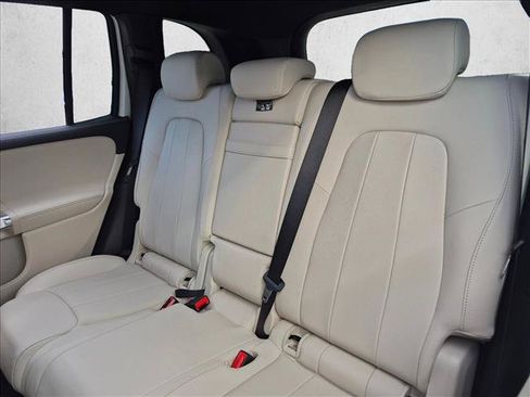 Certified 2026 Mercedes-Benz GLB 250 image 17