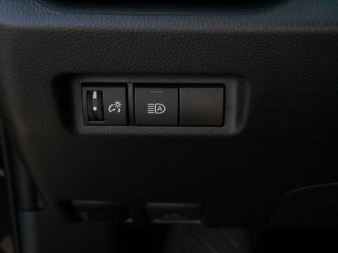 Certified 2025 Toyota RAV4 XLE AWD/4WD image 27