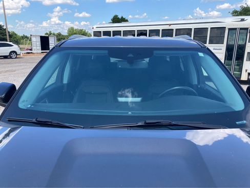 Used 2021 Ford Explorer Limited w/ Equipment Group 301A RWD image 14