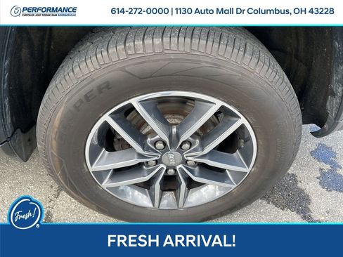 Used 2017 Jeep Grand Cherokee Limited w/ Luxury Group II AWD/4WD image 11