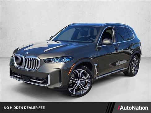 Used 2026 BMW X5 xDrive50e w/ Executive Package AWD/4WD image 1