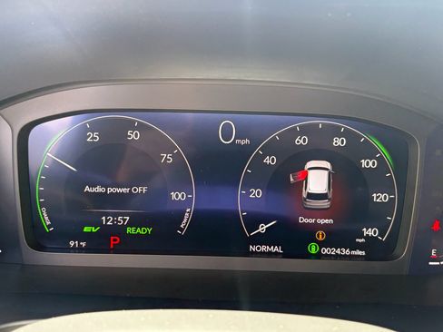 Used 2026 Honda CR-V Sport Touring image 17