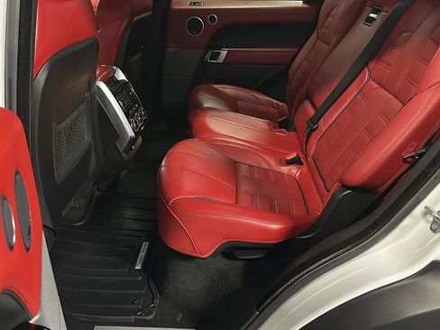 Used 2014 Land Rover Range Rover Sport Autobiography image 11