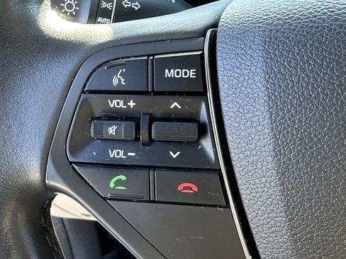 Used 2016 Hyundai Sonata Limited w/ Option Group 02 image 26