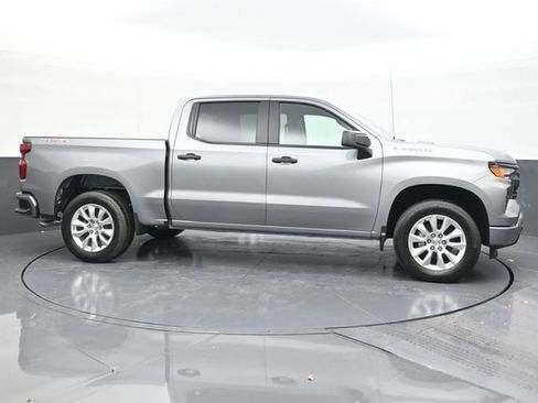 New 2026 Chevrolet Silverado 1500 Custom image 18