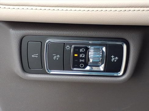 Used 2023 Lincoln Aviator Reserve w/ Elements Package Plus image 18