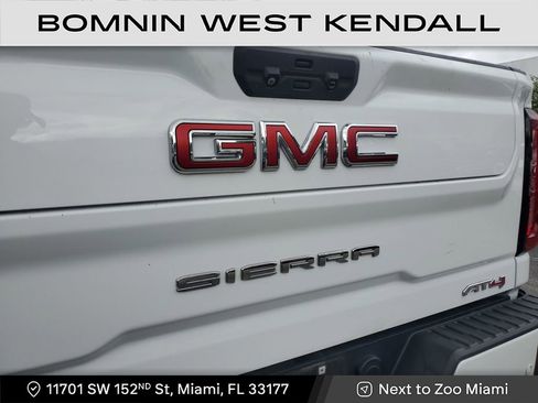 Used 2021 GMC Sierra 2500 AT4 w/ AT4 Premium Plus Package image 9