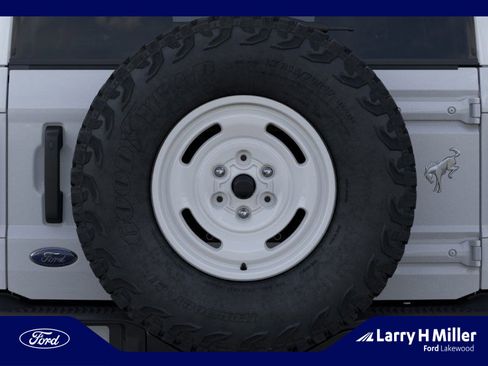 New 2026 Ford Bronco Heritage Edition image 24