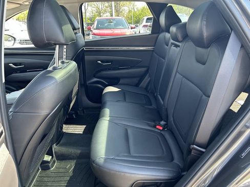 Used 2023 Hyundai Tucson Limited AWD/4WD image 25