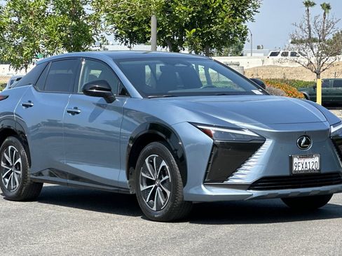 Certified 2023 Lexus RZ 450e Premium w/ Accessory Package (2T) AWD/4WD image 7