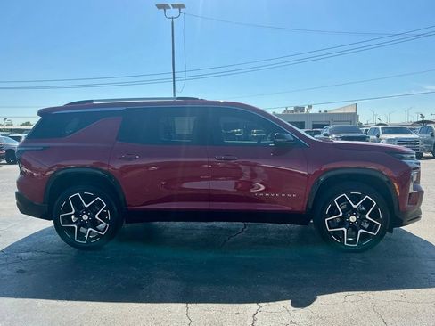 Used 2026 Chevrolet Traverse High Country w/ LPO, Floor Liner Package FWD image 7