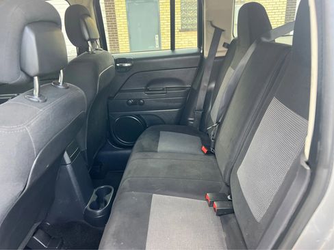 Used 2015 Jeep Patriot Sport FWD image 26