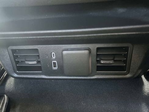 Used 2024 GMC Sierra 1500 Elevation AWD/4WD image 15