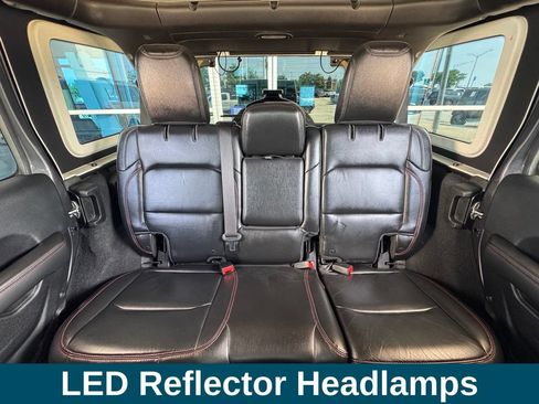 Used 2019 Jeep Wrangler Unlimited Rubicon w/ Dual Top Group AWD/4WD image 28