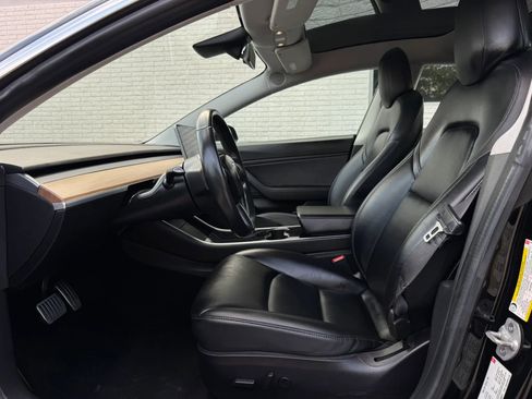 Used 2018 Tesla Model 3 Long Range AWD/4WD image 14