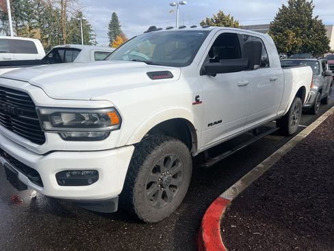 Used 2020 RAM 2500 Laramie image 3