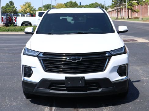 Used 2023 Chevrolet Traverse LT FWD image 29