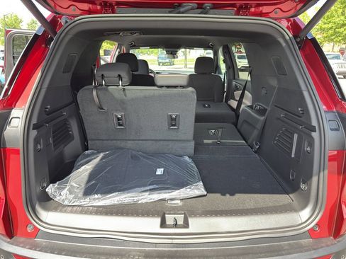 New 2026 Chevrolet Traverse LT image 28