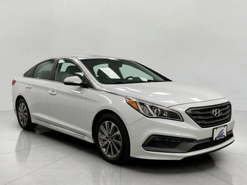 Used 2017 Hyundai Sonata Sport image 1