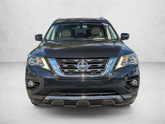 Used 2019 Nissan Pathfinder SL video 2