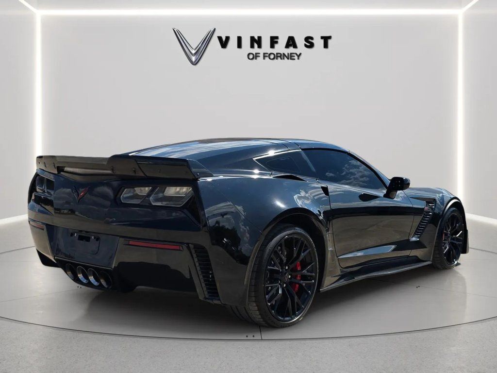 Used 2016 Chevrolet Corvette Z06 w/ Z07 Performance Package RWD image 5