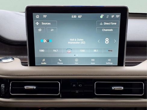 Used 2022 Lincoln Aviator Reserve w/ Equipment Group 201A RWD image 22