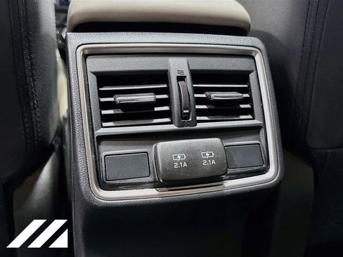 Used 2020 Subaru Forester Premium AWD/4WD image 27