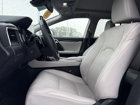 Used 2022 Lexus RX 350 AWD w/ Luxury Package image 8