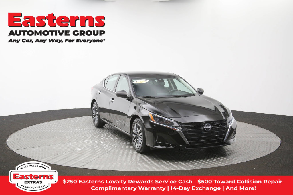 Used 2024 Nissan Altima 2.5 SV FWD image 47