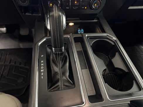 Used 2016 Ford F150 XLT w/ Equipment Group 302A Luxury image 26