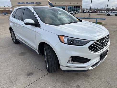 Used 2024 Ford Edge Titanium w/ Titanium Elite Package image 18