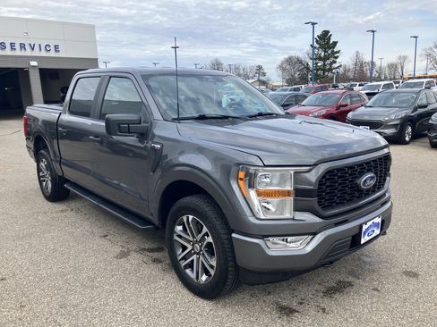 Used 2022 Ford F150 XL w/ STX Appearance Package AWD/4WD image 4