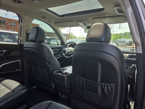 Used 2021 Kia Telluride EX w/ EX Premium Package AWD/4WD image 19