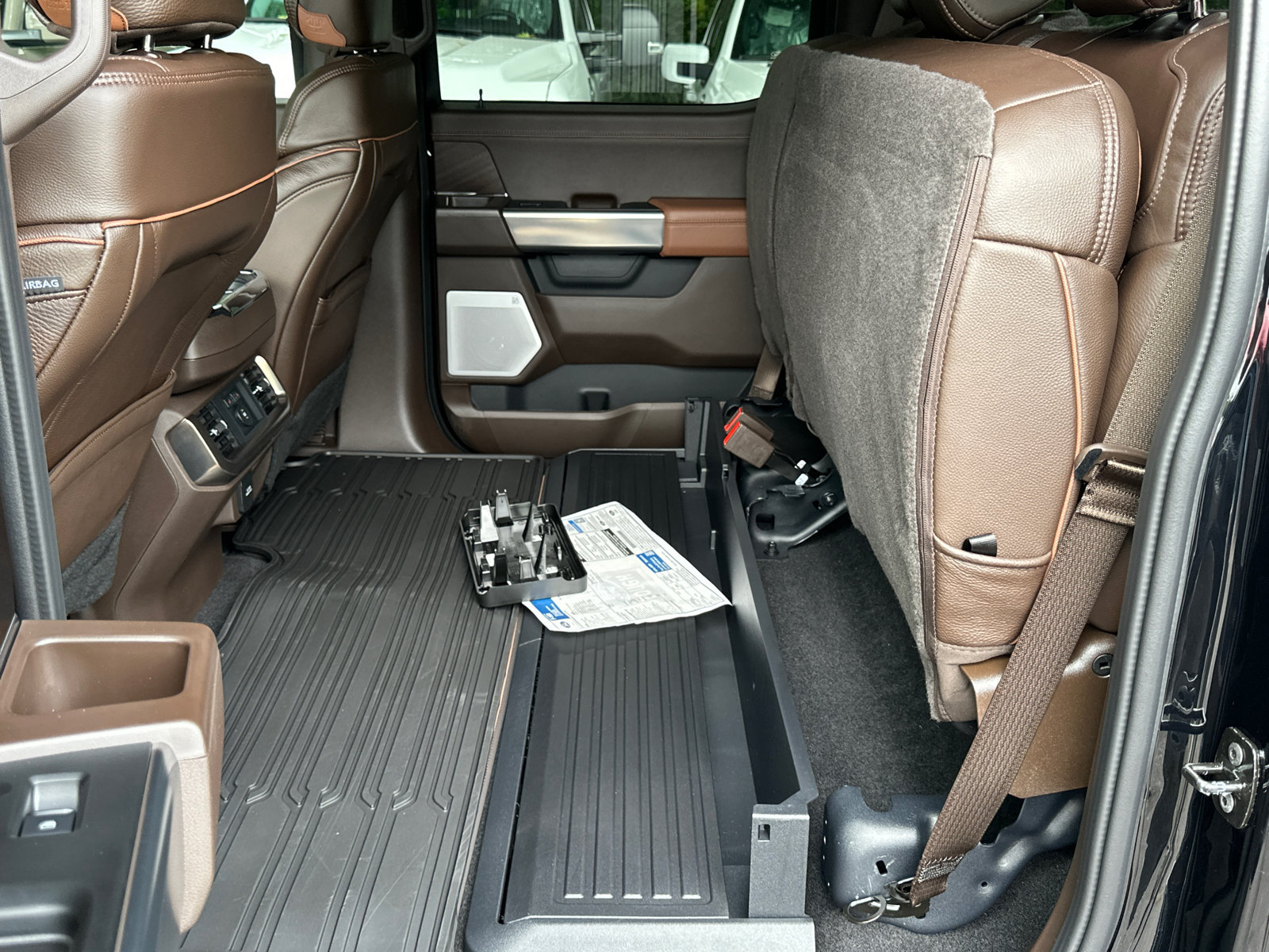 New 2026 Ford F150 King Ranch w/ Equipment Group 601A High AWD/4WD image 21