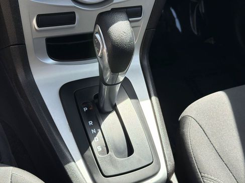 Used 2016 Ford Fiesta SE FWD image 13