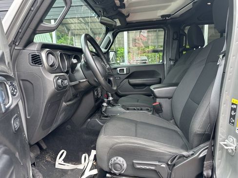 Used 2021 Jeep Wrangler Unlimited Sport AWD/4WD image 8